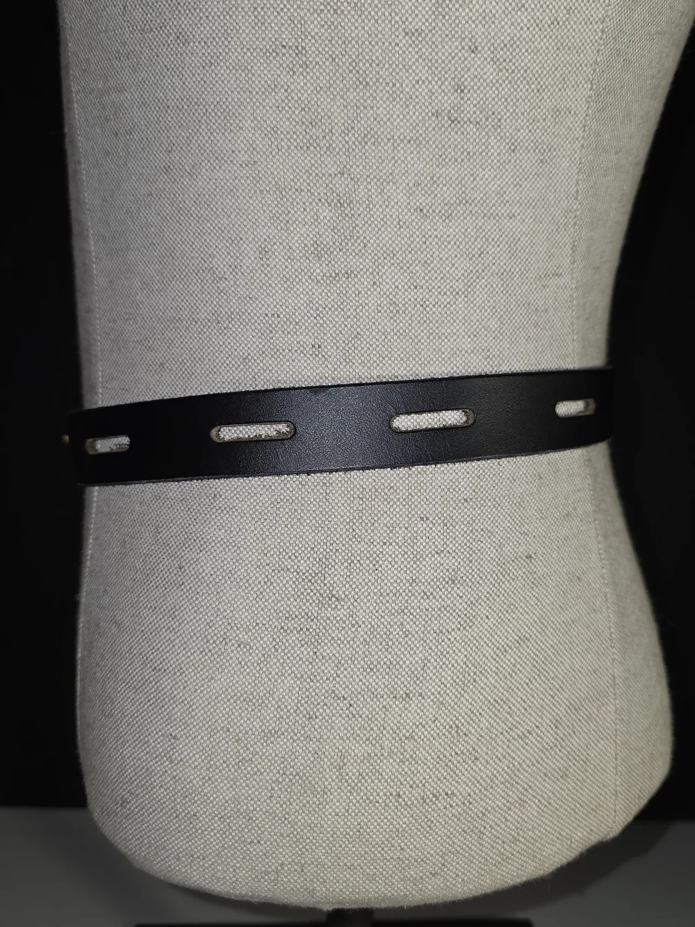 Time and Tru Black Leather Belt with Antiqued Brass Buckle Sz XL - Picture 2 of 16